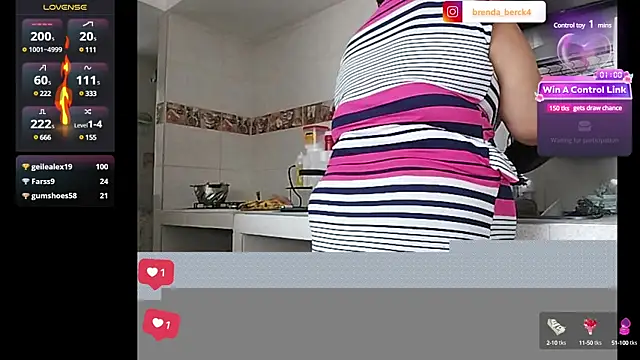 Snapshot of Brenda_Berck_ chatting on 3, 3, 2025 Brenda Berck online show from 3, 3, 2025