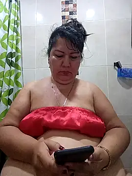 Snapshot of Brenda_Berck_ chatting on 5, 10, 2025 Brenda Berck online show from 5, 10, 2025