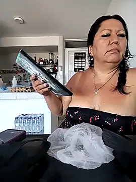 Brenda Berck  online show from 12, 4, 2026