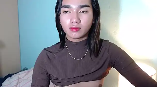 Snapshot of CasandraDiaz chatting on 5, 2, 2025 CasandraDiaz online show from 5, 2, 2025