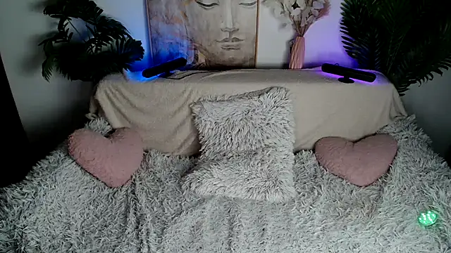 Snapshot of SEXY-GODDESabrina chatting on 10, 12, 2024 SEXY-GODDESabrina online show from 10, 12, 2024