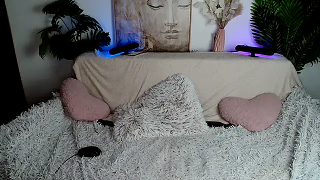 Snapshot of SEXY-GODDESabrina chatting on 11, 12, 2024 SEXY-GODDESabrina online show from 11, 12, 2024