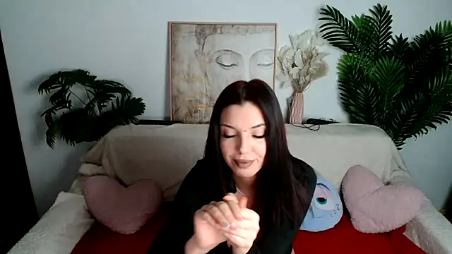 Snapshot of SEXY-GODDESabrina chatting on 20, 12, 2024 SEXY-GODDESabrina online show from 20, 12, 2024