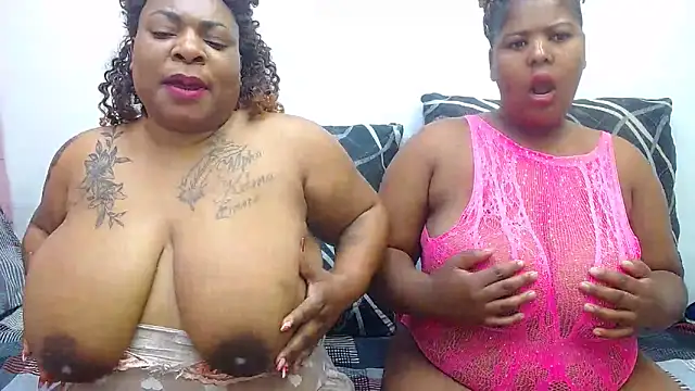 Snapshot of Ebonyhotass26 chatting on 29, 4, 2026 Ebonyhotass26 online show from 29, 4, 2026