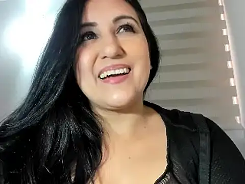 Snapshot of foxy-porn1 chatting on 5, 10, 2025 foxy-porn1 online show from 5, 10, 2025