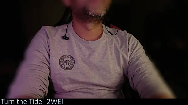  x rated  online show from 4, 3, 2025