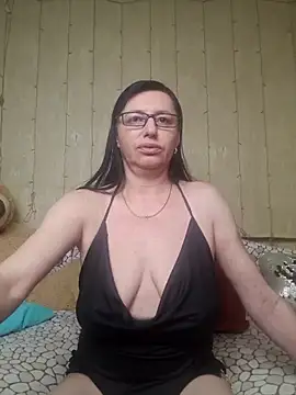 Snapshot of Amberhotqueen chatting on 15, 1, 2025 Amberhotqueen online show from 15, 1, 2025