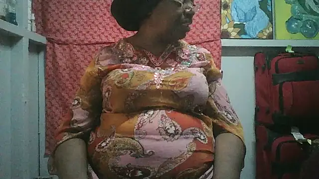 Snapshot of pink69pussy chatting on 31, 1, 2026 pink69pussy online show from 31, 1, 2026