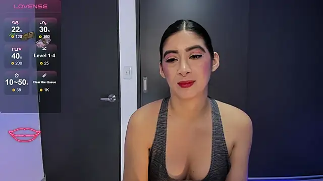 Snapshot of MeganWhite3 chatting on 30, 9, 2025 MeganWhite3 online show from 30, 9, 2025