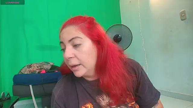 abigail curvy online show from 26, 9, 2025