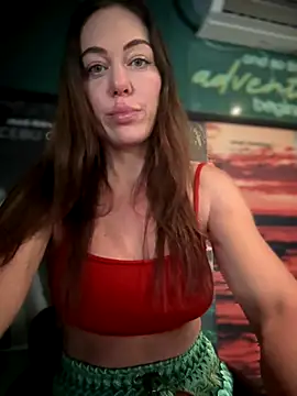 Snapshot of LilliThelo chatting on 1, 10, 2025 LilliThelo online show from 1, 10, 2025