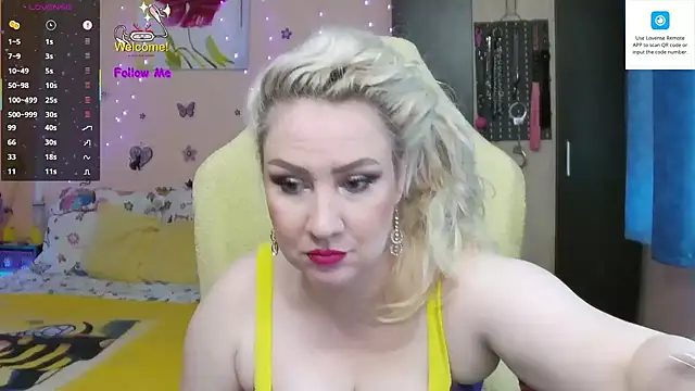 MissLexyGold online show from 18, 10, 2025