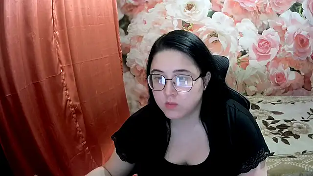 Snapshot of OverseerX chatting on 9, 12, 2024 OverseerX online show from 9, 12, 2024