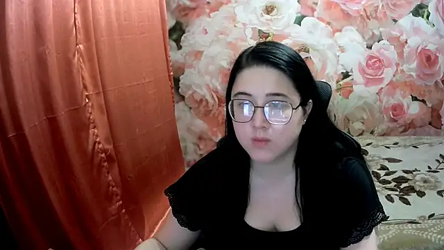 Snapshot of OverseerX chatting on 9, 12, 2024 OverseerX online show from 9, 12, 2024