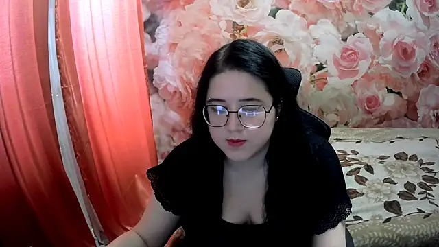 Snapshot of OverseerX chatting on 18, 12, 2024 OverseerX online show from 18, 12, 2024