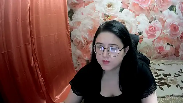 Snapshot of OverseerX chatting on 24, 12, 2024 OverseerX online show from 24, 12, 2024