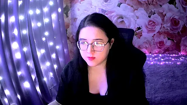 Snapshot of OverseerX chatting on 4, 1, 2025 OverseerX online show from 4, 1, 2025