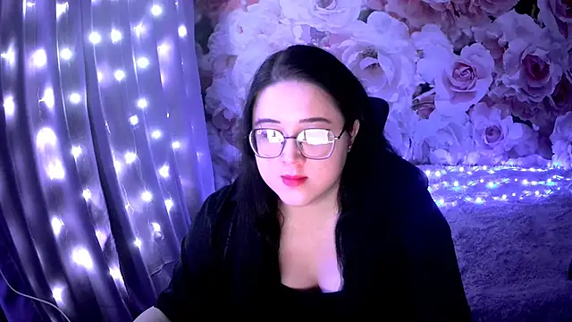 Snapshot of OverseerX chatting on 4, 1, 2025 OverseerX online show from 4, 1, 2025