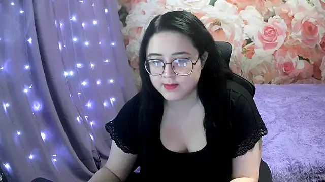 Snapshot of OverseerX chatting on 28, 1, 2025 OverseerX online show from 28, 1, 2025