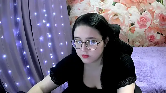 Snapshot of OverseerX chatting on 17, 2, 2025 OverseerX online show from 17, 2, 2025