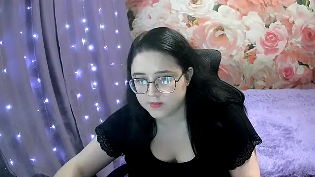Snapshot of OverseerX chatting on 17, 2, 2025 OverseerX online show from 17, 2, 2025