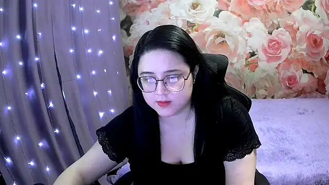 Snapshot of OverseerX chatting on 24, 2, 2025 OverseerX online show from 24, 2, 2025