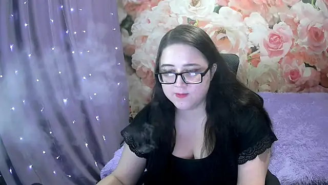 Snapshot of OverseerX chatting on 30, 9, 2025 OverseerX online show from 30, 9, 2025