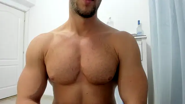 woolfiie online show from 6, 11, 2025