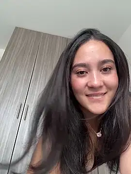 Snapshot of Nina_lovi chatting on 17, 4, 2026 Nina lovi online show from 17, 4, 2026