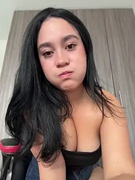 Nina lovi online show from 11, 7, 2026