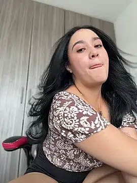 Nina lovi online show from 29, 7, 2026