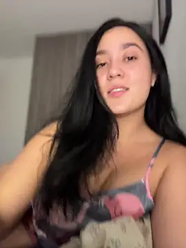 Nina lovi online show from 5, 8, 2026