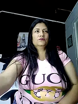 Snapshot of salomexlove_20 chatting on 23, 12, 2024 salomexlove 20 online show from 23, 12, 2024