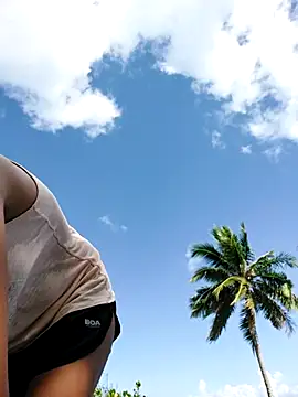 Luna-Natural online show from 6, 11, 2025