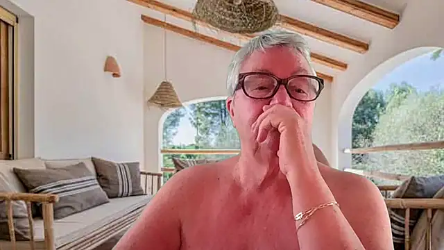 Snapshot of GrannyChrissy68 chatting on 26, 4, 2026 GrannyChrissy68 online show from 26, 4, 2026