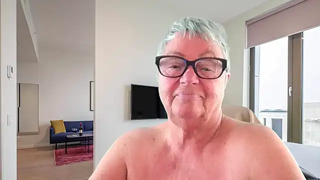 Snapshot of GrannyChrissy68 chatting on 6, 5, 2026 GrannyChrissy68 online show from 6, 5, 2026