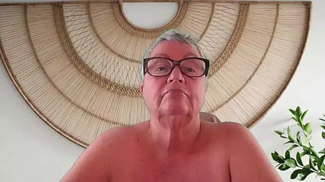Snapshot of GrannyChrissy68 chatting on 13, 5, 2026 GrannyChrissy68 online show from 13, 5, 2026
