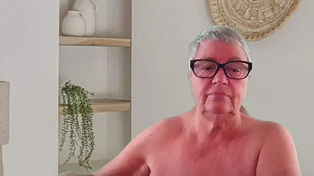 Snapshot of GrannyChrissy68 chatting on 25, 5, 2026 GrannyChrissy68 online show from 25, 5, 2026