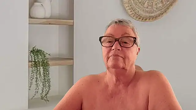 Snapshot of GrannyChrissy68 chatting on 28, 5, 2026 GrannyChrissy68 online show from 28, 5, 2026
