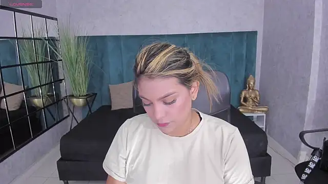 sweetfabianaxl online show from 9, 7, 2026