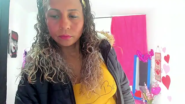 samantha  smile online show from 16, 2, 2025