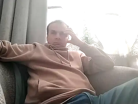 grzes19763 online show from 13, 11, 2025