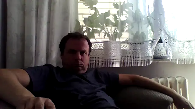 Snapshot of grzes19763 chatting on 20, 5, 2026 grzes19763 online show from 20, 5, 2026