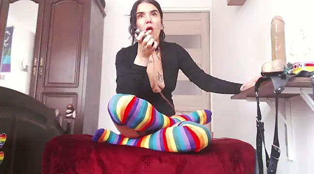 Snapshot of Goddess_Inanna chatting on 5, 2, 2025 Goddess Inanna online show from 5, 2, 2025