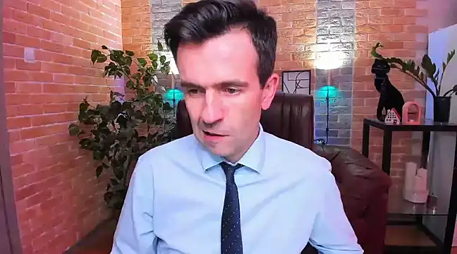 Snapshot of SteveTiger chatting on 31, 1, 2025 SteveTiger online show from 31, 1, 2025