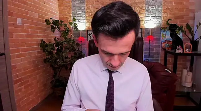 Snapshot of SteveTiger chatting on 23, 2, 2025 SteveTiger online show from 23, 2, 2025