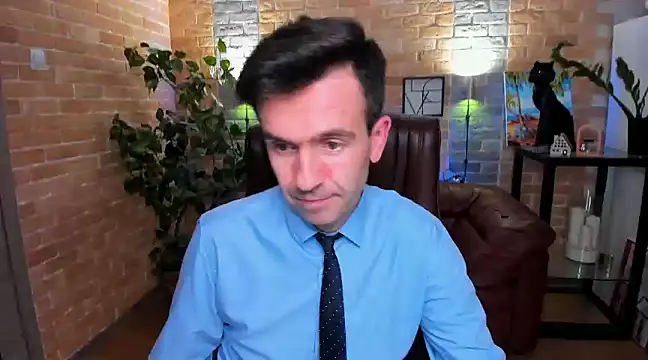 Snapshot of SteveTiger chatting on 26, 2, 2025 SteveTiger online show from 26, 2, 2025