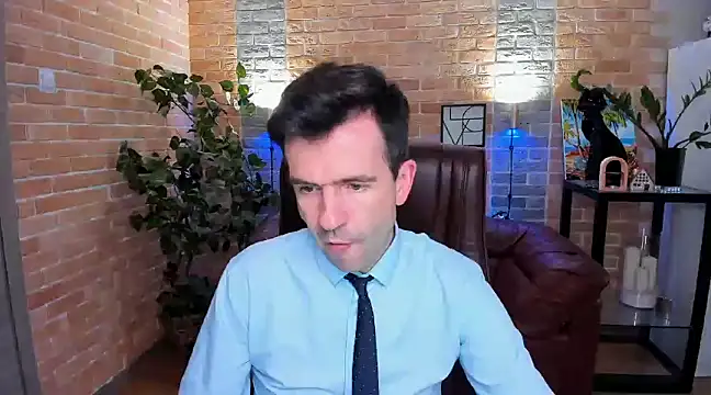 Snapshot of SteveTiger chatting on 3, 3, 2025 SteveTiger online show from 3, 3, 2025