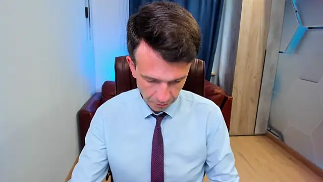 Snapshot of SteveTiger chatting on 19, 9, 2025 SteveTiger online show from 19, 9, 2025