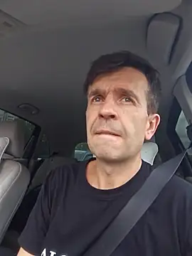 Snapshot of SteveTiger chatting on 22, 9, 2025 SteveTiger online show from 22, 9, 2025